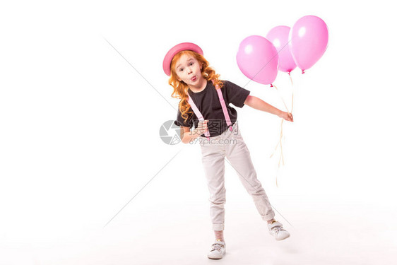 带着粉红色的白气球站立着严酷无图片