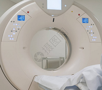 CT扫描器在医院的放射中心通常是图片