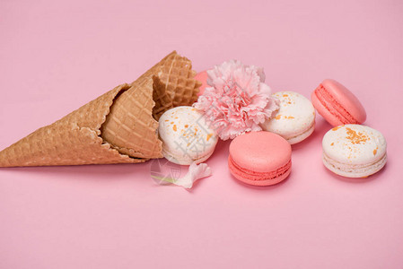 粉红背景的花朵甜味背景概念SweetsBlack图片