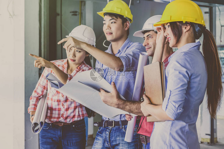 专业工程师教你如何快速诊断并修正平衡机测量误差