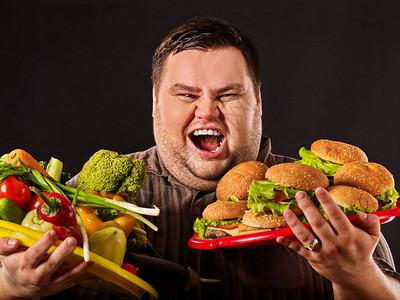 胖男裸男人饮食图片素材