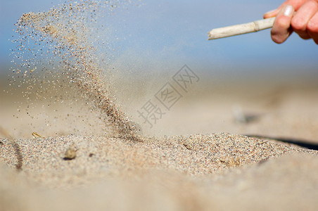 卡通风沙图片