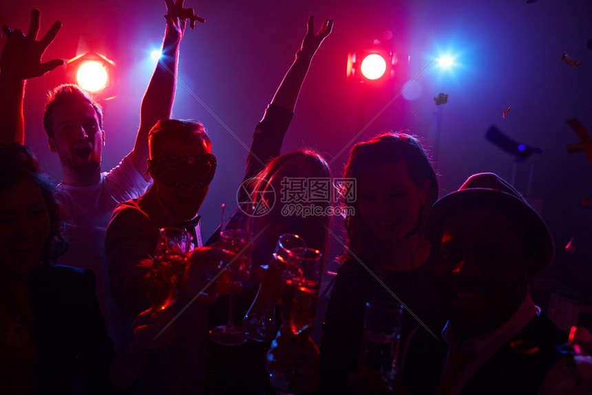 That Party Last Night Was Awfully Crazy Lyrics 在夜总会享受派对的欢乐舞高清图片下载-正版图片502635254-摄图网