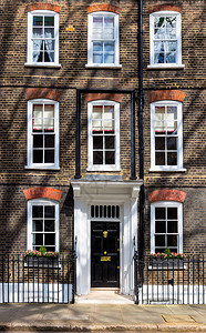 外观是伦敦中部地区典型的一座传统城镇住图片