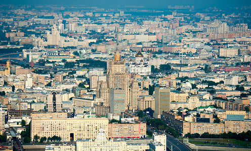 俄罗斯莫科的白天鸟瞰图外交部大楼和基督救世主背景图片