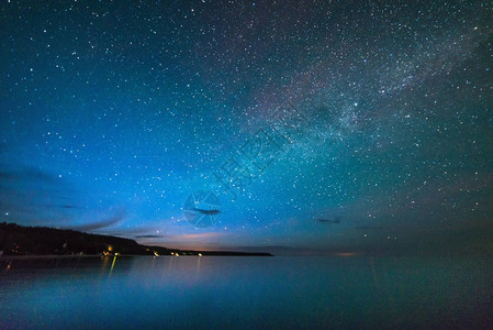 唯美的夜景星空星星图片