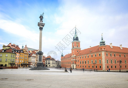 华沙市中心与皇家城堡波兰首都背景图片