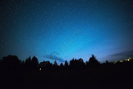 夜晚的星空图片