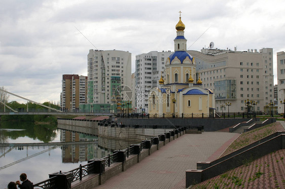 俄罗斯联邦贝尔戈罗德大学银行校园和Archangel图片