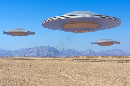 沙漠中的不明飞行物图片