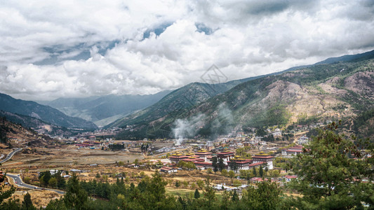 不丹河谷州廷布首市鸟眼观的图片