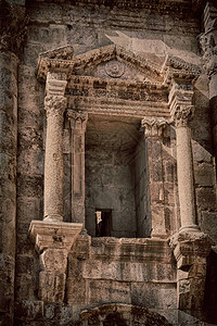 在JerashJordan古老考古遗址的托图片