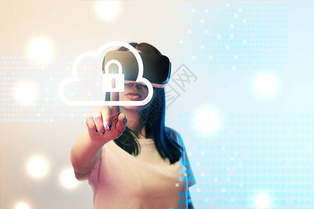 身穿虚拟现实头盔的年轻女用手指着网路安全插图图片