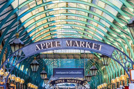 苹果市场是游客和伦敦人的热门目的地图片
