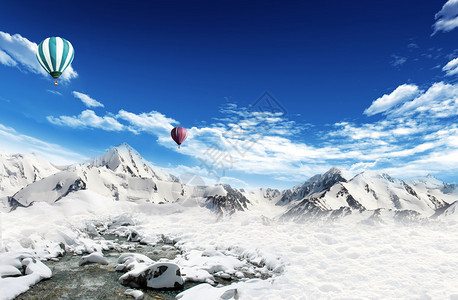 热气球飞过雪山图片