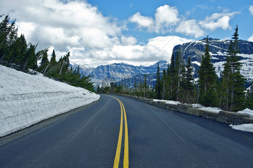 蒙大拿山路冰川公园蒙大拿风景大道图片
