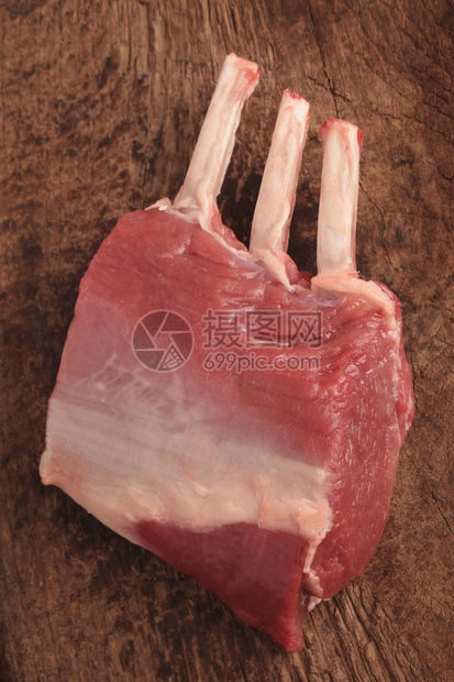 肉生羊肉片图片