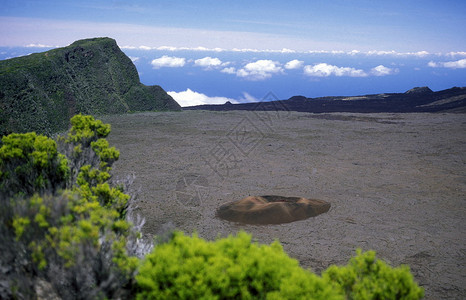 非洲印度洋留尼汪岛上的火山PitondelaFournaise图片