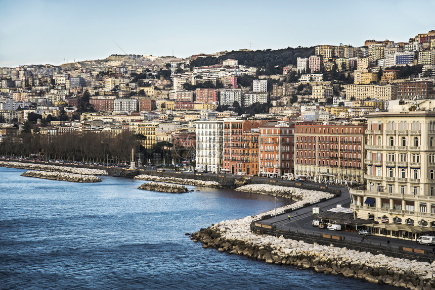 那不勒斯主场激战正酣 实时直播精彩瞬间不容错过