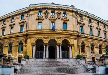 罗马第一大学是位于意大利罗马的大学研究型大学图片