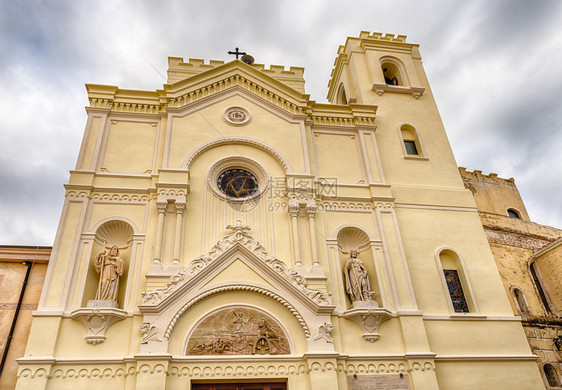 意大利南部皮佐卡拉布罗PizzoCalabro的保奥拉教堂圣Franc图片