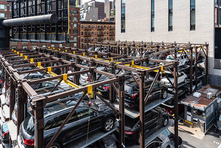 纽约曼哈顿多故事自动停车系统图片