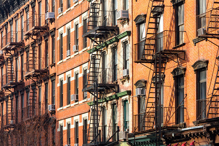 纽约市人口拥挤公寓大楼图片