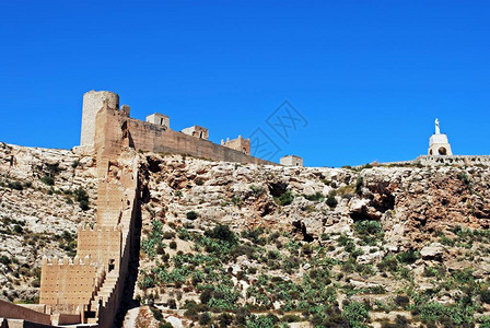 Moorish城堡和古城墙图片