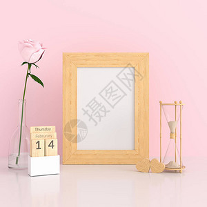 粉红色房间的空白照片框图片