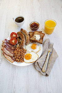 全英式早餐炸鸡蛋培根香肠豆子和图片