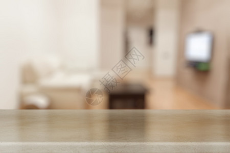 客厅背景模糊的书桌图片