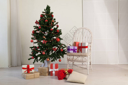 圣诞树装饰礼物新年假期图片