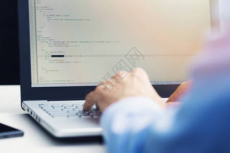 php编程从事新网站开发图片
