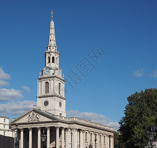 联合王国伦敦Trafalgar广场田地上的圣马丁教堂图片