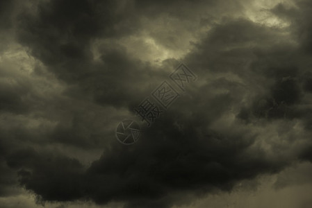 暴风雨夏季天空托纳迪天气背景图片