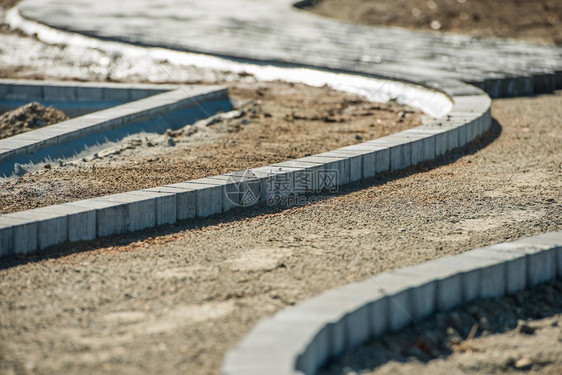 砖道铺路工程建筑工地图片