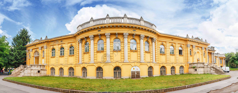布达佩斯Szechenyyi宫热浴大楼建筑图片