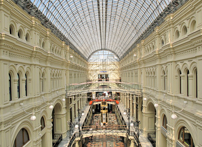 莫斯科一家购物中心的内部图片