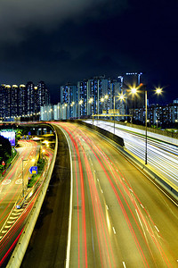 夜间有高速公图片