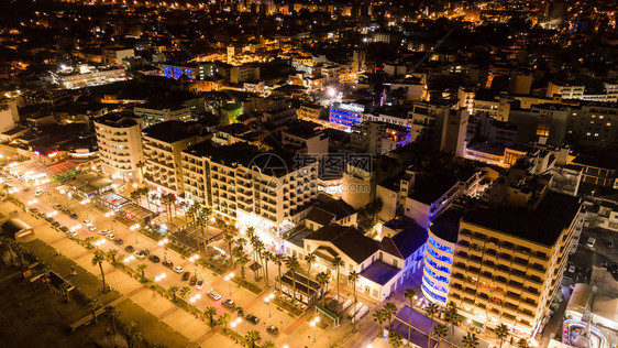 塞浦路斯现代城市酒店区鸟瞰图图片