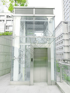 户外透明电梯图片