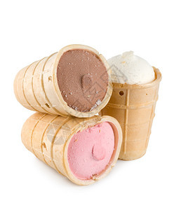三种不同口味的冰淇淋甜筒巧克力图片
