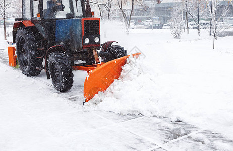 大雪过后图片