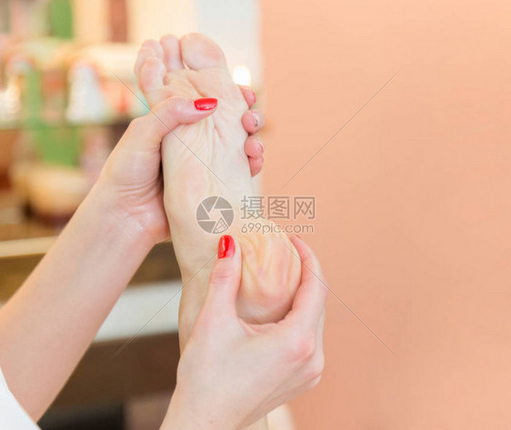 Masseurkneads的脚客户健图片