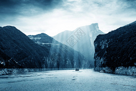 MajesticQuutang峡谷和长江Baidichen图片