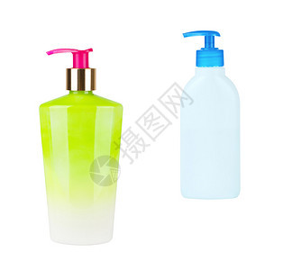 两瓶塑料瓶子在白图片