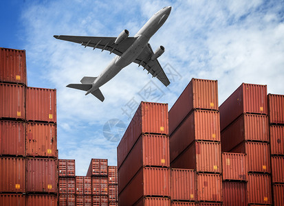 集装箱和空运的工业港口图片