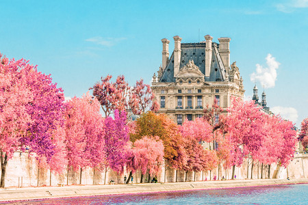在法国卢浮宫巴黎塞纳河附近观测红外图片