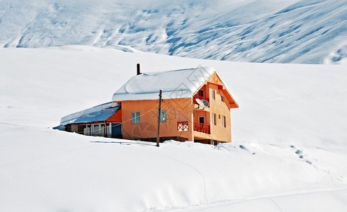 冬日的家图片
