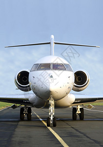 豪华私人喷气式飞机前视图BombardierGlobalE图片